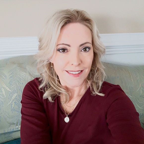 Meet your Posher, Shannon - Picture 1 of 1